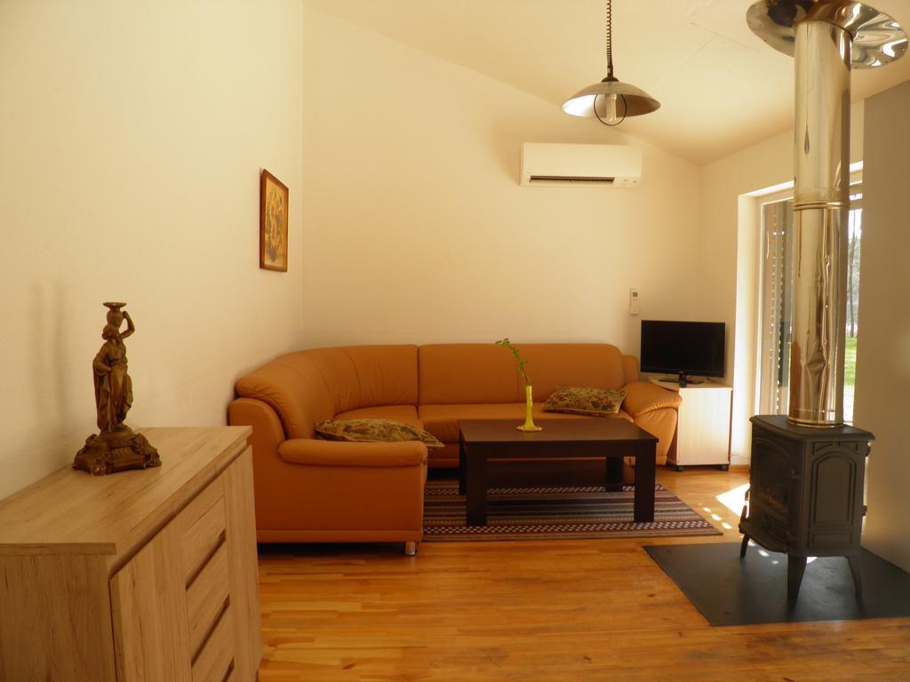 Maison d'hôtes Ramybes Uostas à Svedriske Extérieur photo